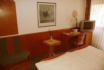 Hotel Garni Café Räpple Bad Peterstal-Griesbach Esterno foto